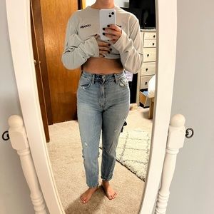 Abercrombie & Fitch, High Rise Mom Jeans, 27/4R